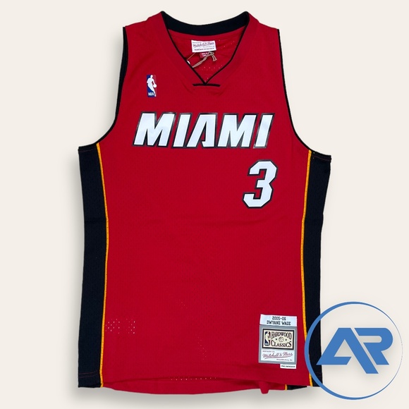 Mitchell & Ness Wade Miami Heat 2005-06 HWC Swingman Alternate Jersey Sizes
